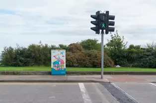 CITY TRIPPING BY ELLEN WEBB [PAINT-A-BOX STREET ART AT CONQUER HILL ROAD IN CLONTARF]-244410-1