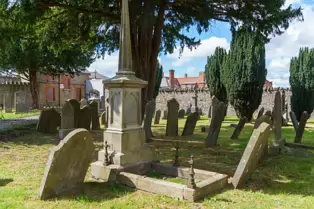 MY FIRST VISIT TO GOLDENBRIDGE CEMETERY [MAY 2017]-237483-1