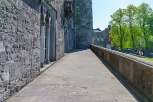 THE KILKENNY CASTLE ESTATE [THERE IS NO REAL NEED TO PAY TO EXPLORE THE CASTLE]-245326-1