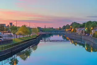 THE LADY DESART PEDESTRIAN AND CYCLE BRIDGE [ACROSS THE RIVER NORE IN THE CITY OF KILKENNY]-245456-1