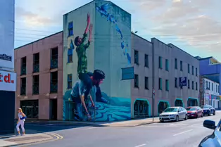 THE FISHERMEN MURAL BY FINTAN McGEE [ ON ROCHES STREET LIMERICK JULY 2017]-244454-1