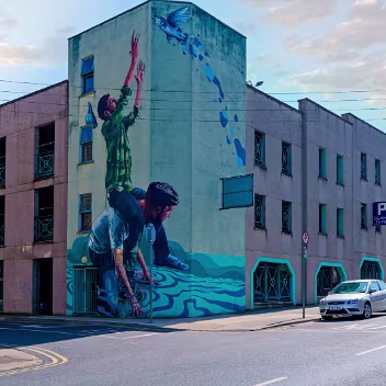 FISHERMEN MURAL Magee's murals have a dreamlike quality, drawing you in with their flowing lines and muted colours. In "The Fishermen,"...