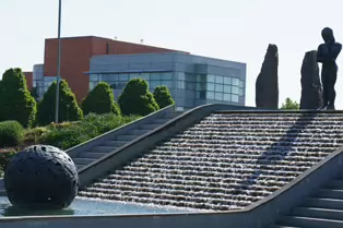 THE BASTARD SON OF SISYPHUS [A SCULPTURE BY ORLA DE BRI]-244116-1