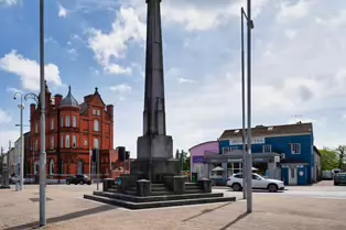 THE CLONMULT MONUMENT BY SEAMUS MURPHY [MIDLETON COUNTY CORK MAY 2019]-247567-1