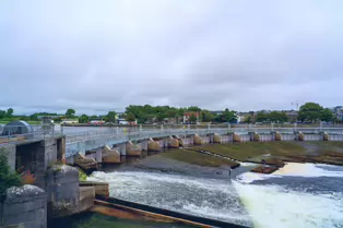 THE SALMON WEIR IN GALWAY [PHOTOGRAPHED JULY 2019]-247483-1