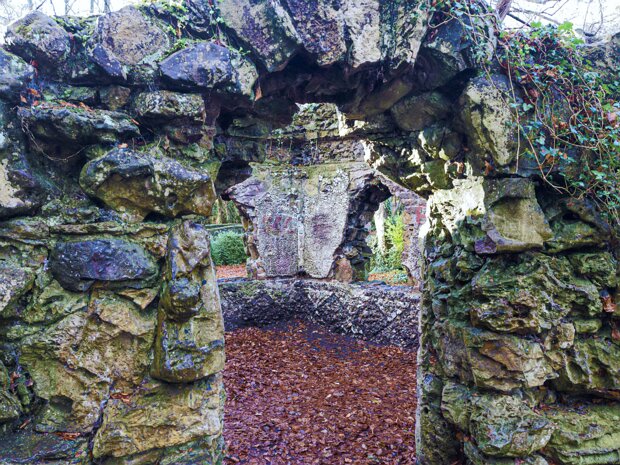 DERELICT SHELL HOUSE During a previous visit, I was informed that the structure in Bushy Park was a "folly." However, further research has...