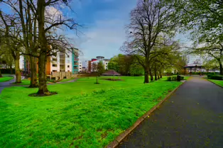 THE PEOPLE'S PARK IN LIMERICK [LOST ITS BEEBEE TREE IN 2013]-244613-1