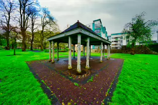 THE PEOPLE'S PARK IN LIMERICK [LOST ITS BEEBEE TREE IN 2013]-244618-1