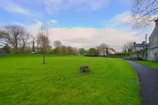THE PEOPLE'S PARK IN LIMERICK [LOST ITS BEEBEE TREE IN 2013]-244623-1