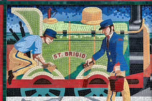 THE MURALS AND MOSAICS AT BRAY DALY TRAIN STATION [PHOTOGRAPHED 7 MAY 2025]-250704-1