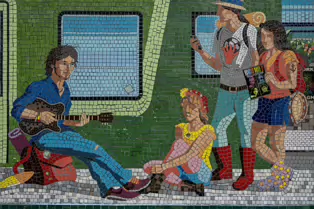 THE MURALS AND MOSAICS AT BRAY DALY TRAIN STATION [PHOTOGRAPHED 7 MAY 2025]-250716-1