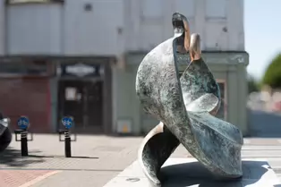 RHYTHM AND RHYME BY SANDRA BELL [A SCULPTURAL ODE TO IRISH CONTINUITY AND PEACE IN DUNDALK]-251454
