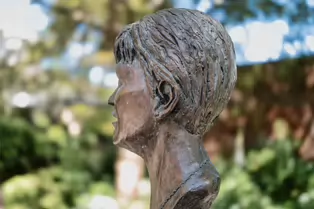 VERONICA GUERIN STATUE PHOTOGRAPHED USING A LEICA Q3 [DUBLIN CASTLE 15 MAY 2025]-251239-1