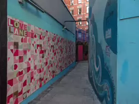 STREET ART AT CRAMPTON COURT A NARROW LANE IN TEMPLE BAR [IT HAS NOT BEEN RENAMED LOVE LANE]-247668-1