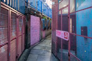 TODAY I VISITED CRAMPTON COURT [AND NOTICED THAT THE PAINTED TILES ARE DISAPPEARING]-247718-1