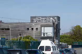 THE BRAY BOXING CLUB NOW UNOCCUPIED [BRAY HARBOUR AND THE IMMEDIATE AREA 7 MAY 2025]-250801-1