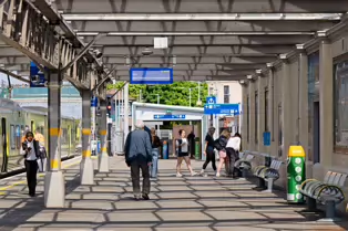 BRAY DALY STATION IN NOW A MINI TRANSPORT HUB [7 MAY 2025]-250678-1