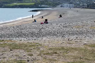 THE HARBOUR END OF STRAND ROAD IN BRAY [7 MAY 2025]-250787-1