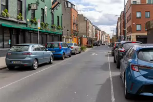 O'SULLIVAN ANTIQUES ON FRANCIS STREET [WELL WORTH A VISIT EVEN IF YOU ARE ONLY WINDOW SHOPPING]-249584-1