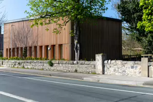 BOTH ENDS OF CHAPELIZOD ROAD [I WAS TOO LAZY TO WALK THE FULL LENGTH OF THE ROAD]-249451-1