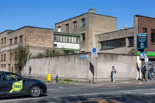 I PHOTOGRAPHED BOLTON STREET USING A CANON 5D MKIII [I HAD A CANNOT COMMUNICATE WITH BATTERY ERROR]-249224-1