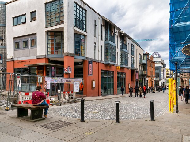 LUIGI MALONES CEASED TRADING TODAY