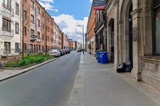 ANOTHER VISIT TO FRANCIS STREET [NOTHING MUCH HAS CHANGED SINCE MY LAST VISIT]-249679-1