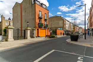 ANOTHER VISIT TO FRANCIS STREET [NOTHING MUCH HAS CHANGED SINCE MY LAST VISIT]-249698-1