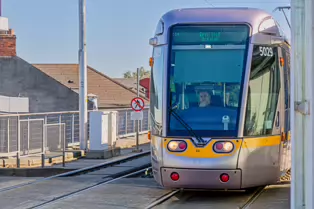 THE LUAS TRAM STOP AT RANELAGH [6 APRIL 2025]-249196-1