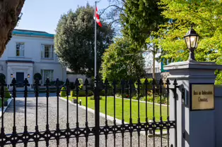 THE RESIDENCE OF THE CANADIAN AMBASSADOR [OAKLEY ROAD DUBLIN]-249540-1