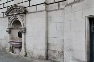 I BET THAT YOU NEVER NOTICED THIS WATER FOUNTAIN ON LORD EDWARD STREET [AT THE RATES OFFICE BESIDE CITY HALL]-249671-1