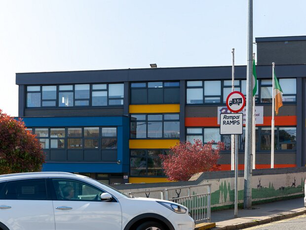 CHAPELIZOD ROAD APRIL 2025 Chapelizod Road, running along the north bank of the River Liffey, offers a blend of historical charm, scenic views, and...