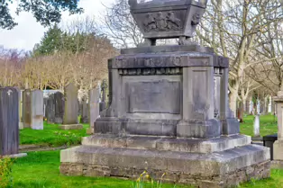 SARCOPHAGUS STYLED BURIAL PLOTS IN GLASNEVIN CEMETERY [FEBRUARY 2025]-248242-1