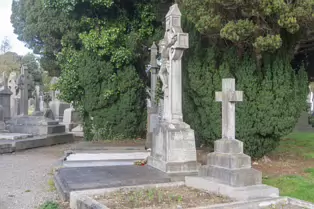 THE SECONDARY CIRCLE OF VAULTS [GLASNEVIN CEMETERY IN DUBLIN]-247926-1