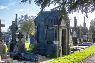THE SECONDARY CIRCLE OF VAULTS [GLASNEVIN CEMETERY IN DUBLIN]-247932-1