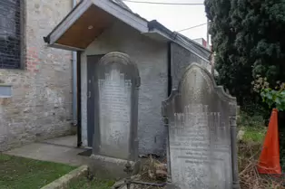 ST NAHI'S OLD CHURCH [LOCATED IN DUNDRUM VILLAGE]-248441-1