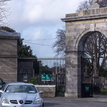 GLASNEVIN CEMETERY Glasnevin Cemetery's transformation into a prominent visitor destination has been a gradual process, rather than a...