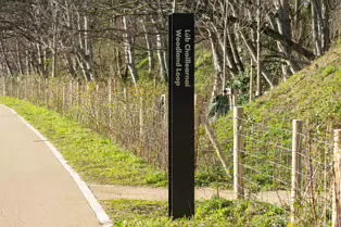 DUBLIN PORT TOLKA ESTUARY GREENWAY [A HARBOUR HAVEN]-248132-1