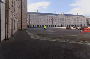A QUICK VISIT TO THE COLLINS BARRACKS MUSEUM [I USED A SONY A7RIV AND THE SONY FE 24-70MM GM LENS]-248822-1