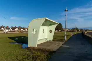 THE WIND SHELTERS AND THE BANDSTAND ALONG CLONTARF PROMENADE [REMAIN AS A TRIBUTE TO HERBERT SIMMS]-246839-1