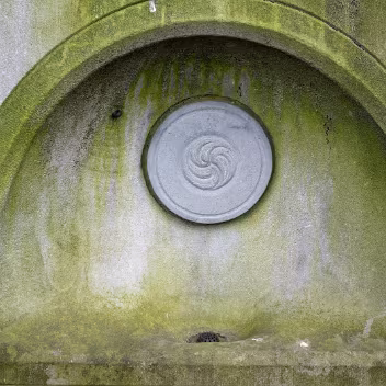 VOLUNTEERS MEMORIAL IN PHIBSBORO s I passed the construction site beside the Irish Volunteers Memorial on a bus, I was intrigued and planned to return to...