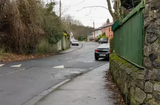 ST LAURENCE'S ROAD [CHAPELIZOD ON THE SOUTH BANK OF THE RIVER LIFFEY]-246575-1