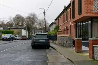 ST LAURENCE'S ROAD [CHAPELIZOD ON THE SOUTH BANK OF THE RIVER LIFFEY]-246578-1