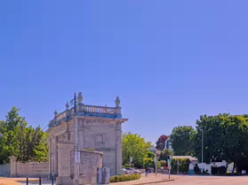 LORD ELY'S GATE IS NOW A REJUVENATED PUBLIC SPACE [PHOTOGRAPHED USING A FUJI GFX100RF]-251103-1