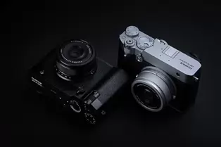 EXPECTED WITHIN DAYS MY NEW FUJI GFX100RF [A MEDIUM FORMAT CAMERA IN A COMPACT BODY] X-249618-1