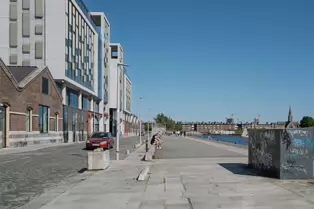 HANOVER QUAY WAS ONCE HOME TO A MAJOR RALEIGH BICYCLE FACTORY [NOW AIRBNB IS BASED HERE]-251048-1