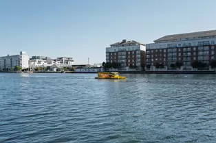 HANOVER QUAY WAS ONCE HOME TO A MAJOR RALEIGH BICYCLE FACTORY [NOW AIRBNB IS BASED HERE]-251060-1