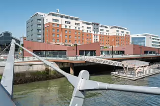 NEW URBAN WATER SPORTS DESTINATION ON RIVER LIFFEY [PHOTOGRAPHED 10 MAY 2025 USING A LEICA Q3]-250998-1
