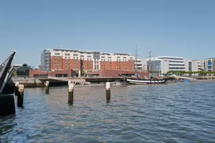 NEW URBAN WATER SPORTS DESTINATION ON RIVER LIFFEY [PHOTOGRAPHED 10 MAY 2025 USING A LEICA Q3]-251003-1