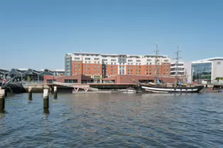 NEW URBAN WATER SPORTS DESTINATION ON RIVER LIFFEY [PHOTOGRAPHED 10 MAY 2025 USING A LEICA Q3]-251004-1